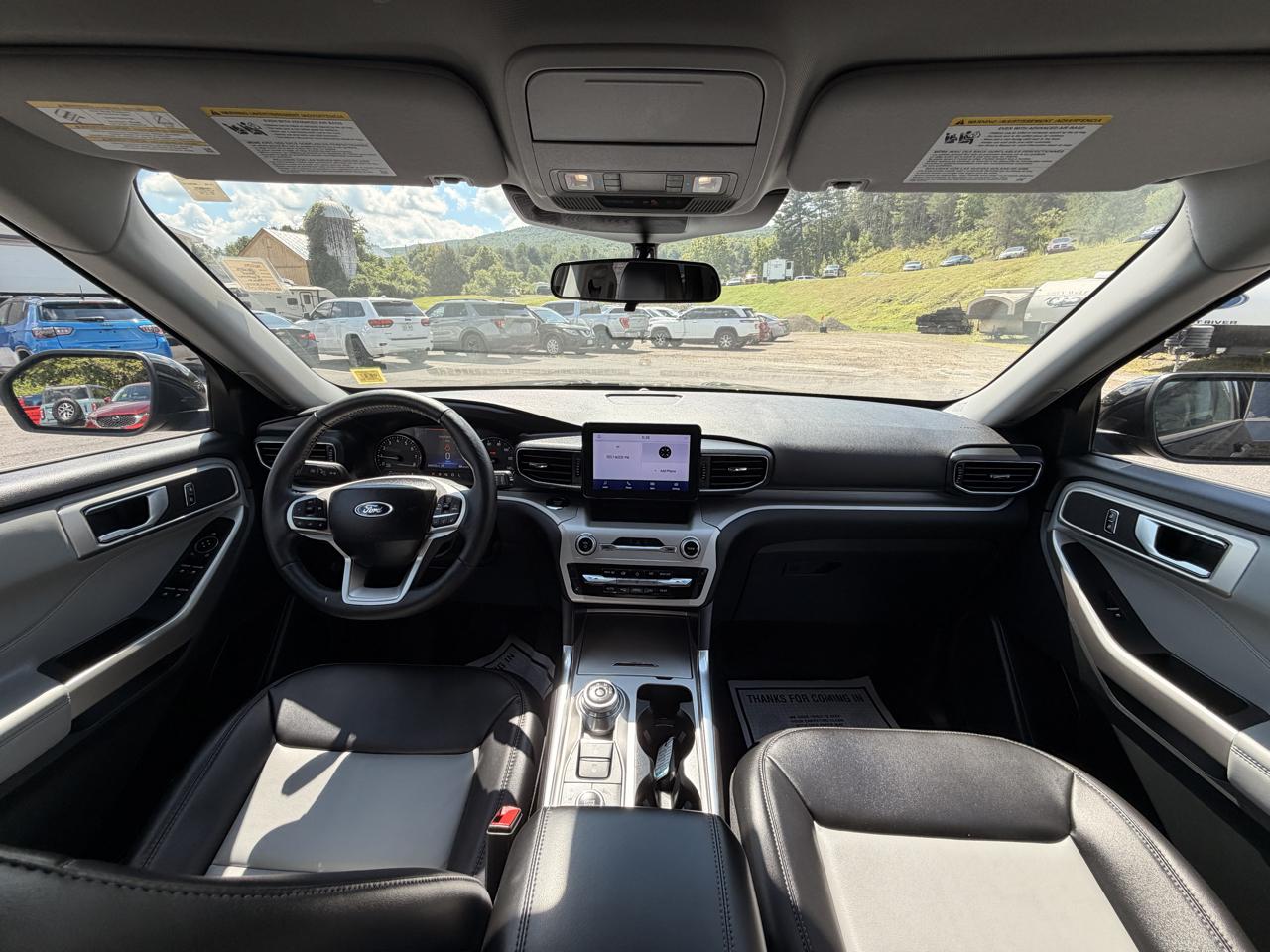Ford Explorer XLT AWD 2023