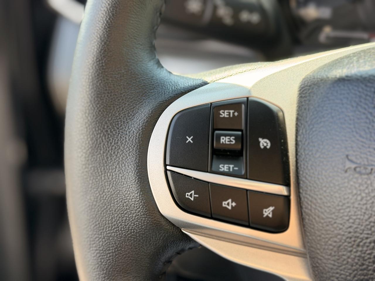 Ford Explorer XLT AWD 2023