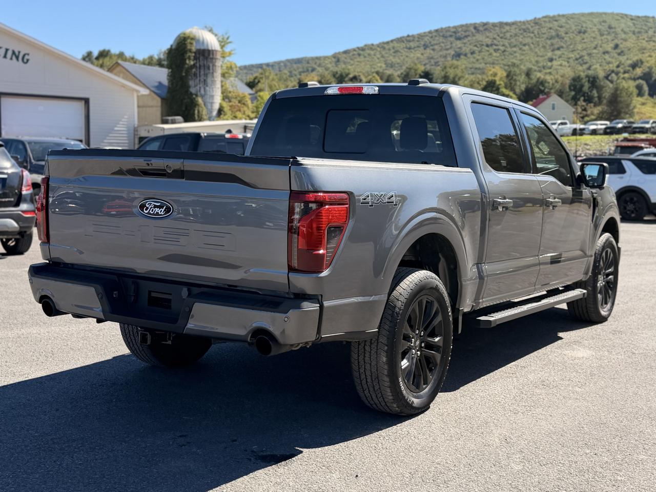 Ford F-150 XLT SuperCrew 4WD 2024