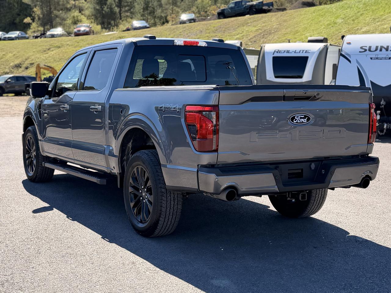 Ford F-150 XLT SuperCrew 4WD 2024