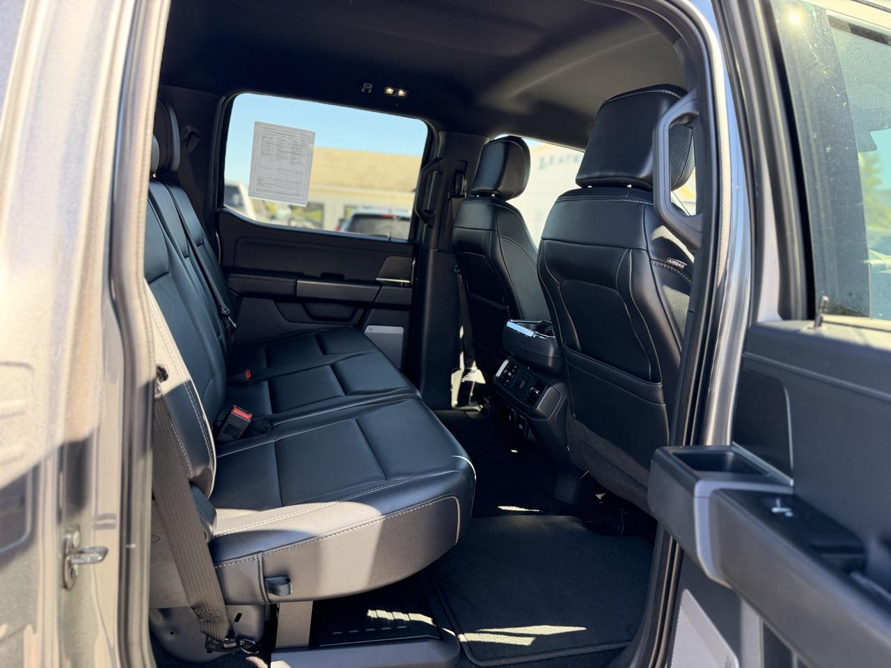 Ford F-150 XLT SuperCrew 4WD 2024