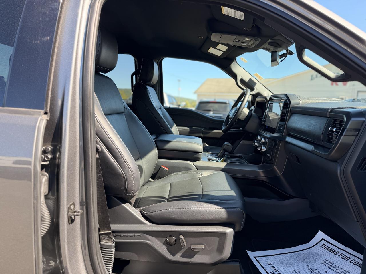 Ford F-150 XLT SuperCrew 4WD 2024