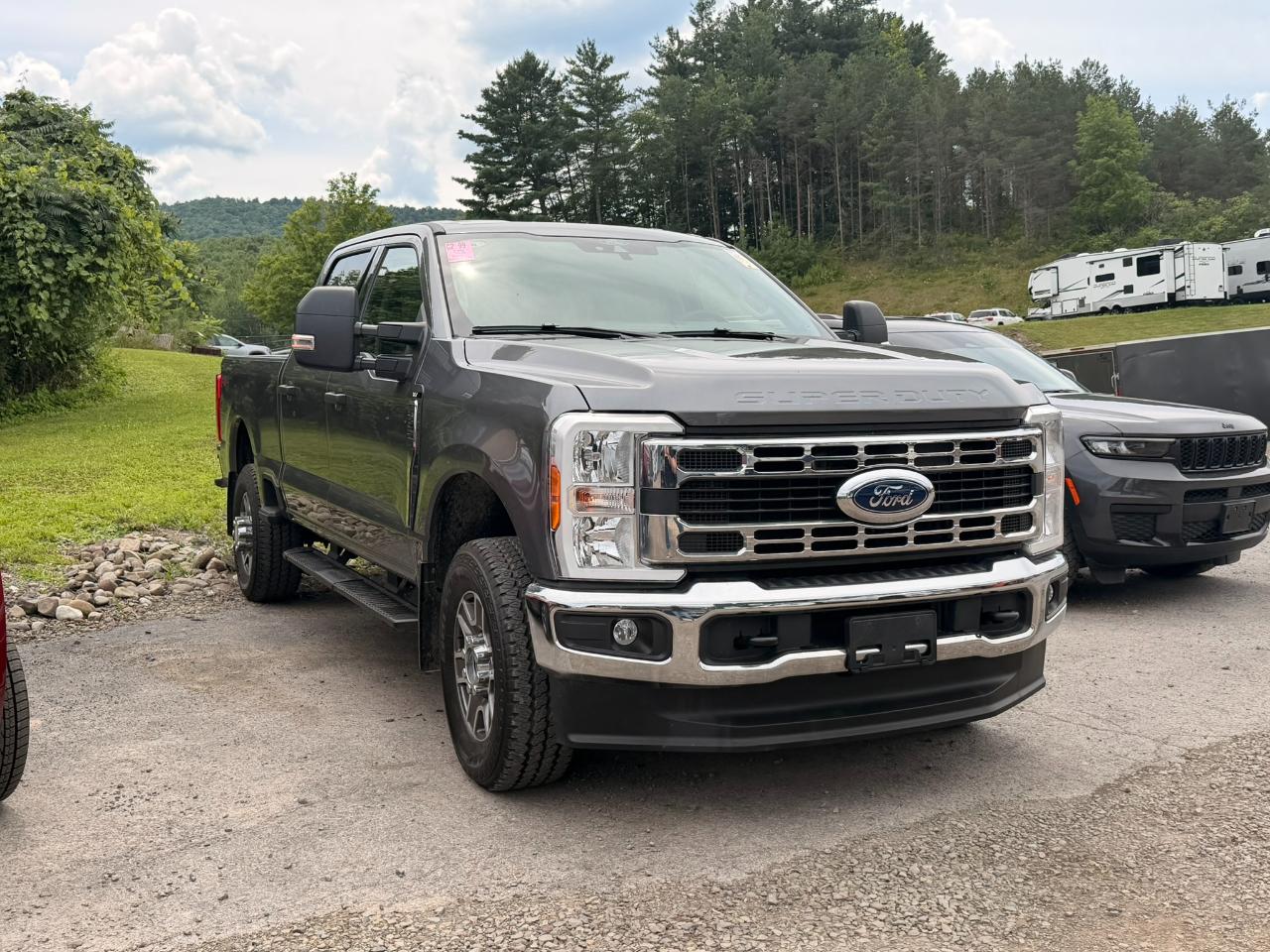 Ford F-350 SD  2025
