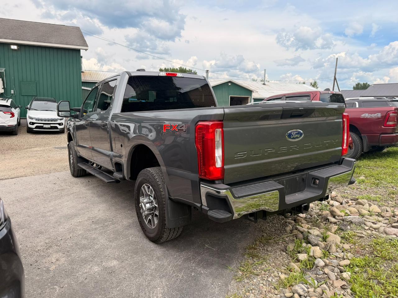 Ford F-350 SD  2025