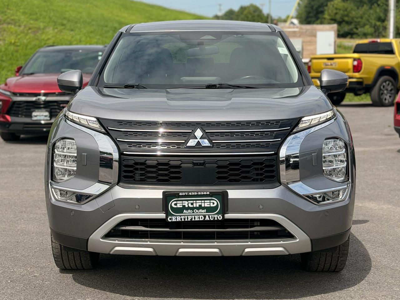 Mitsubishi Outlander SE 4WD 2023