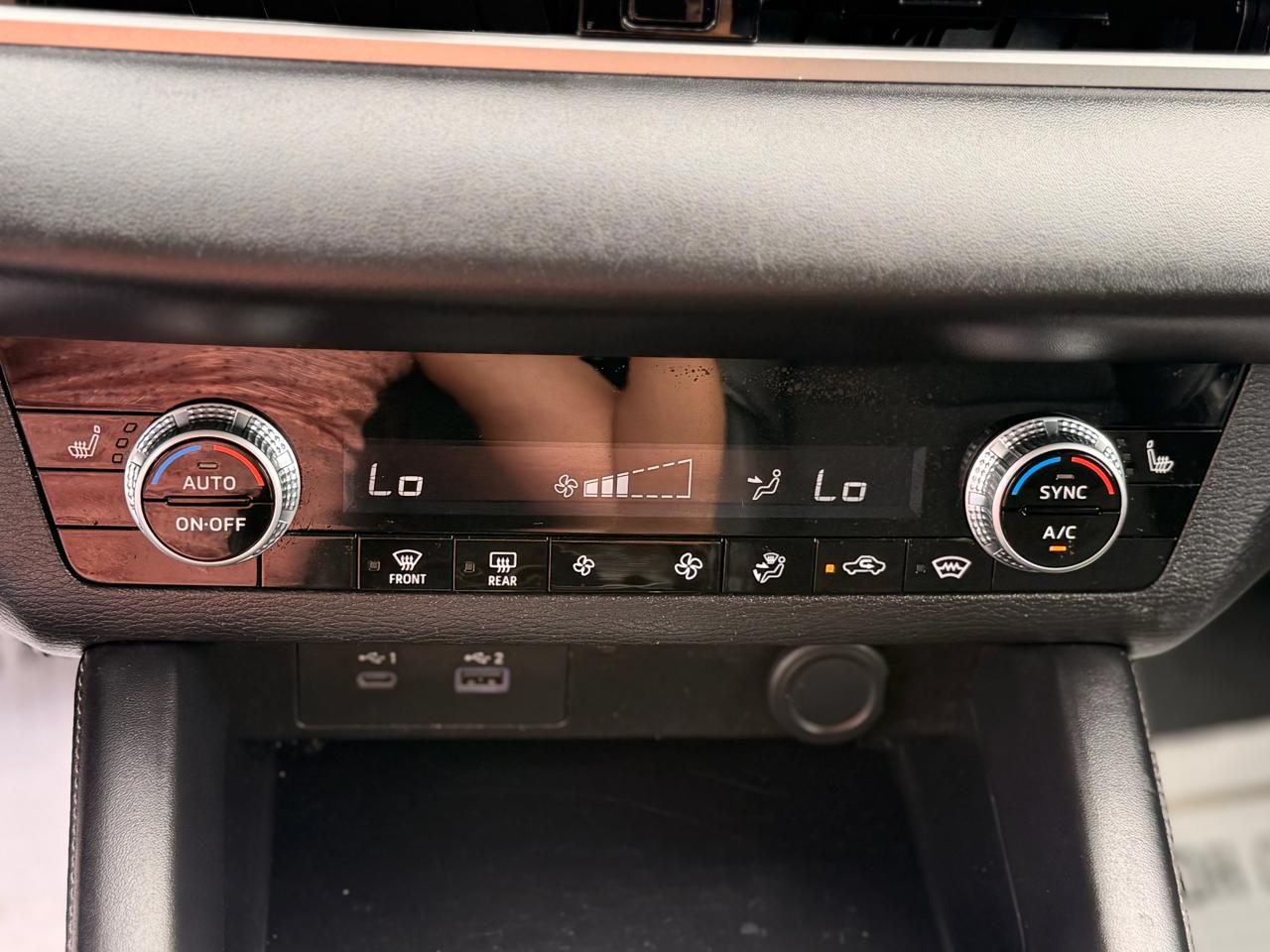 Mitsubishi Outlander SE 4WD 2023