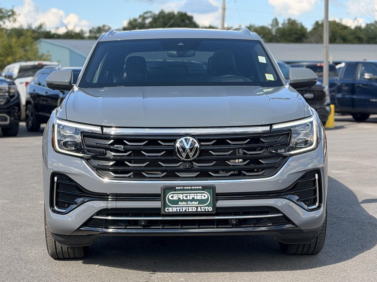 Volkswagen Atlas Cross Sport SEL Premium R-Line 4MOTION 2024