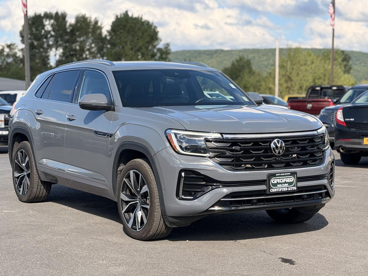 Volkswagen Atlas Cross Sport SEL Premium R-Line 4MOTION 2024