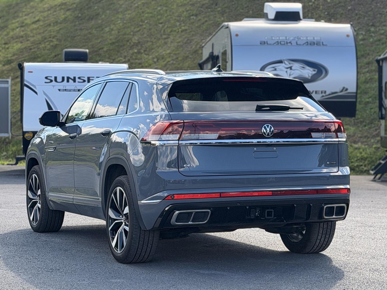 Volkswagen Atlas Cross Sport SEL Premium R-Line 4MOTION 2024