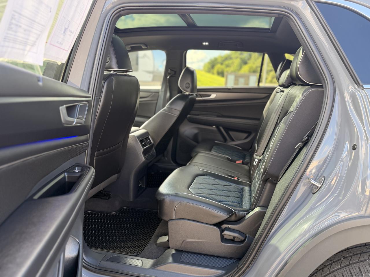 Volkswagen Atlas Cross Sport SEL Premium R-Line 4MOTION 2024