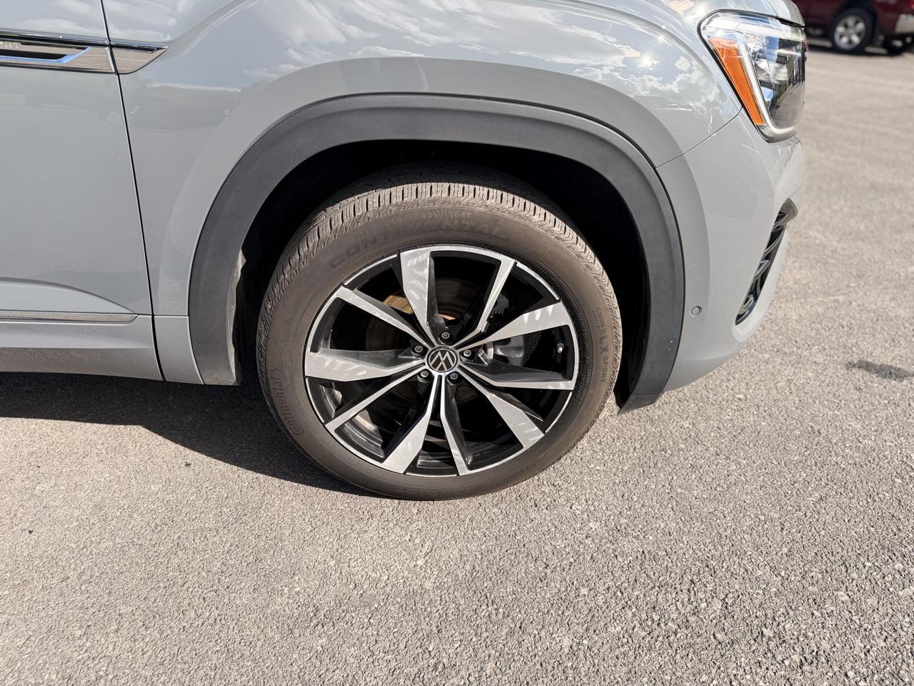 Volkswagen Atlas Cross Sport SEL Premium R-Line 4MOTION 2024