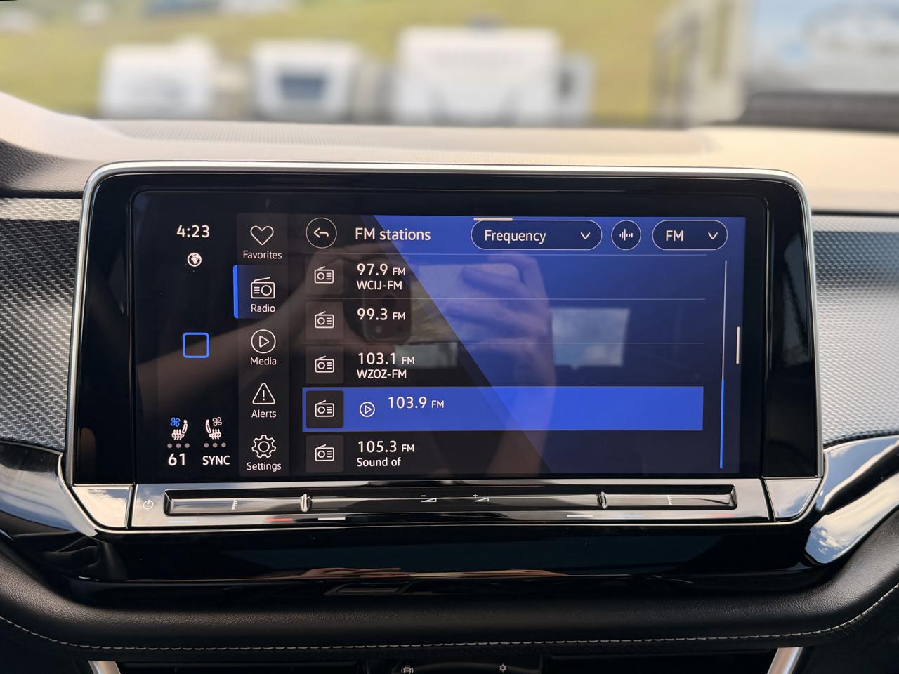 Volkswagen Atlas Cross Sport SEL Premium R-Line 4MOTION 2024