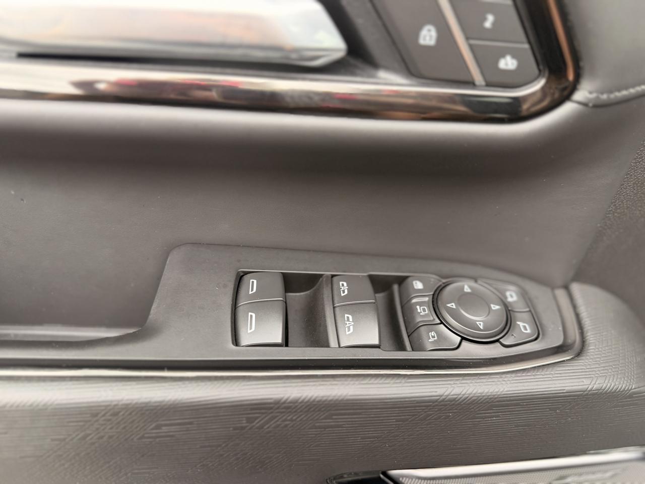 GMC Sierra 2500HD AT4X Crew Cab 4WD 2026