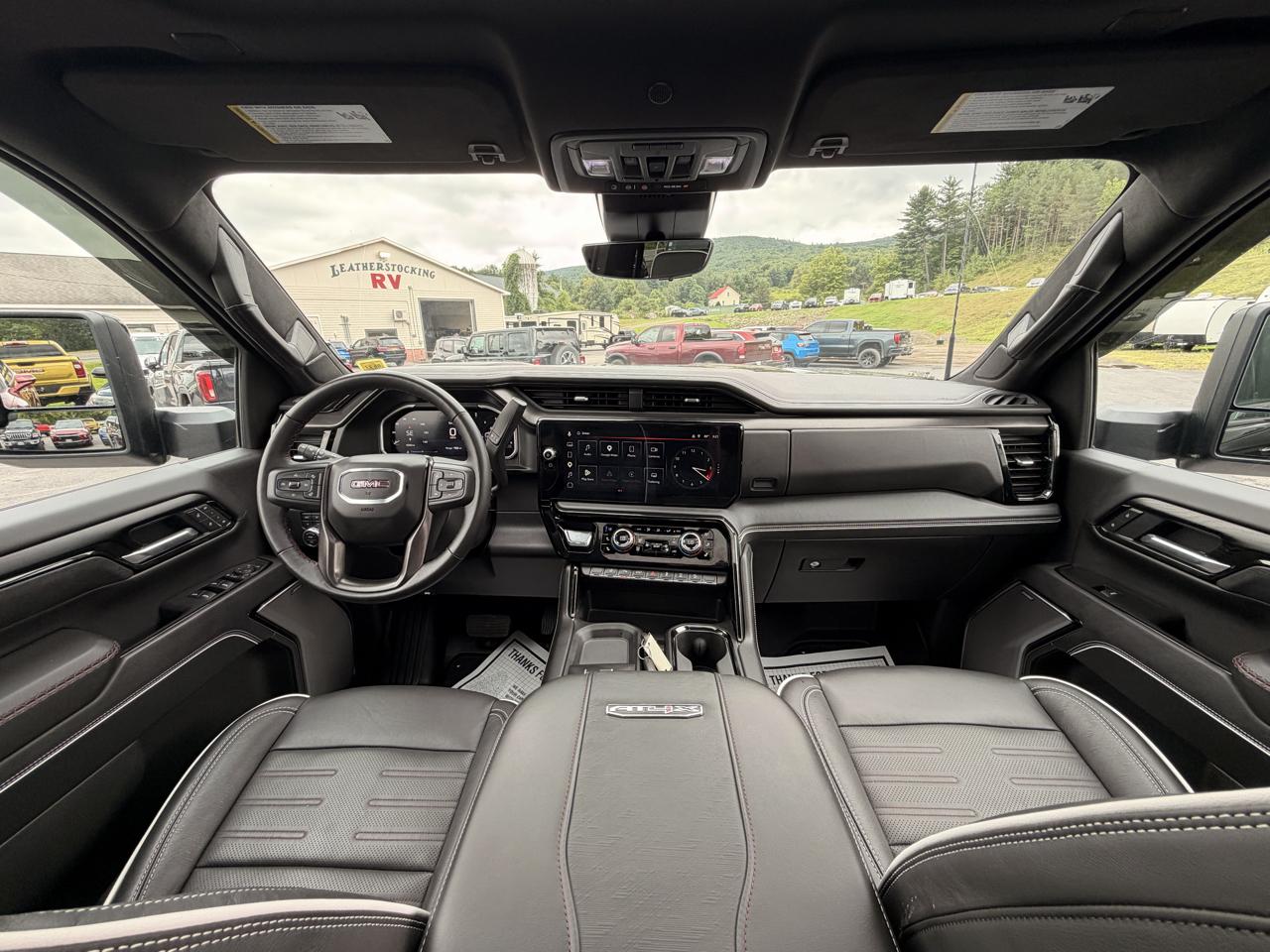 GMC Sierra 2500HD AT4X Crew Cab 4WD 2026