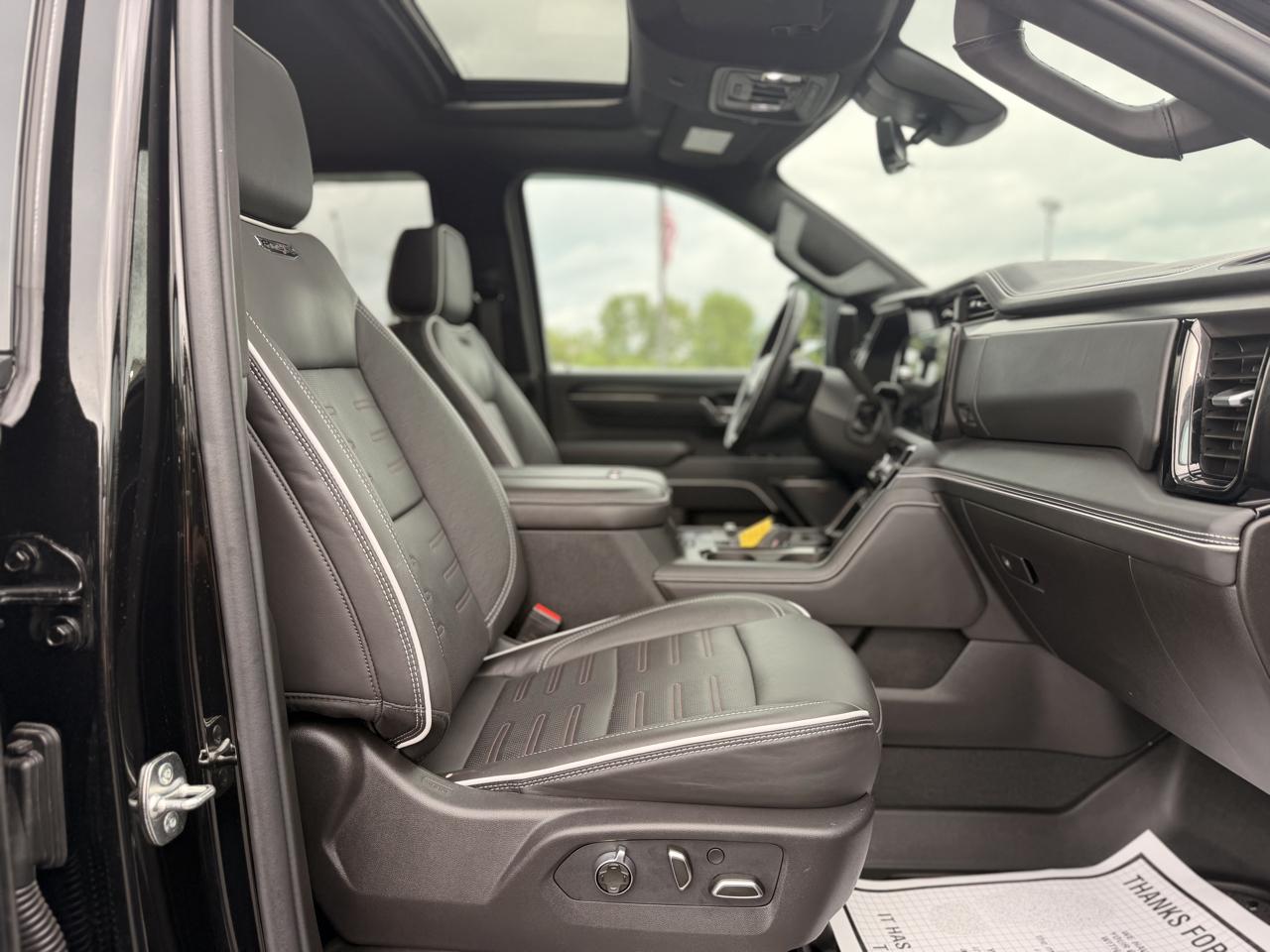 GMC Sierra 2500HD AT4X Crew Cab 4WD 2026