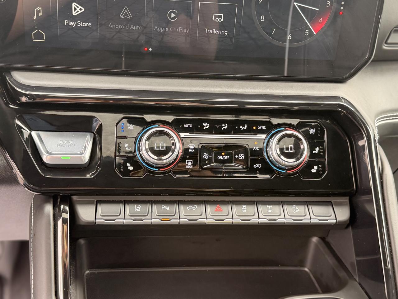 GMC Sierra 2500HD AT4X Crew Cab 4WD 2026
