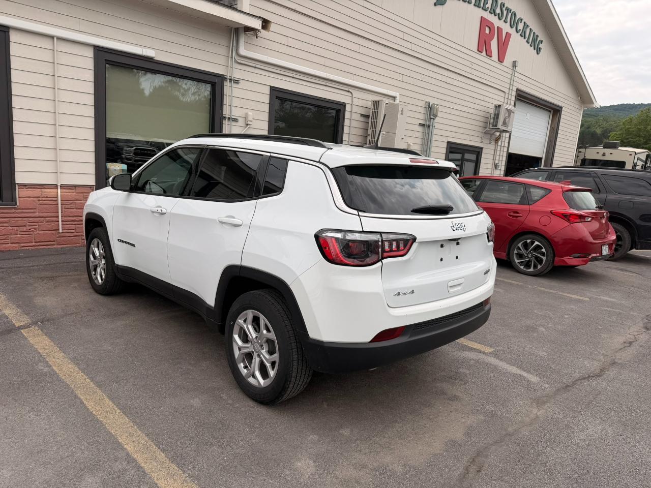 Jeep Compass Latitude 2024