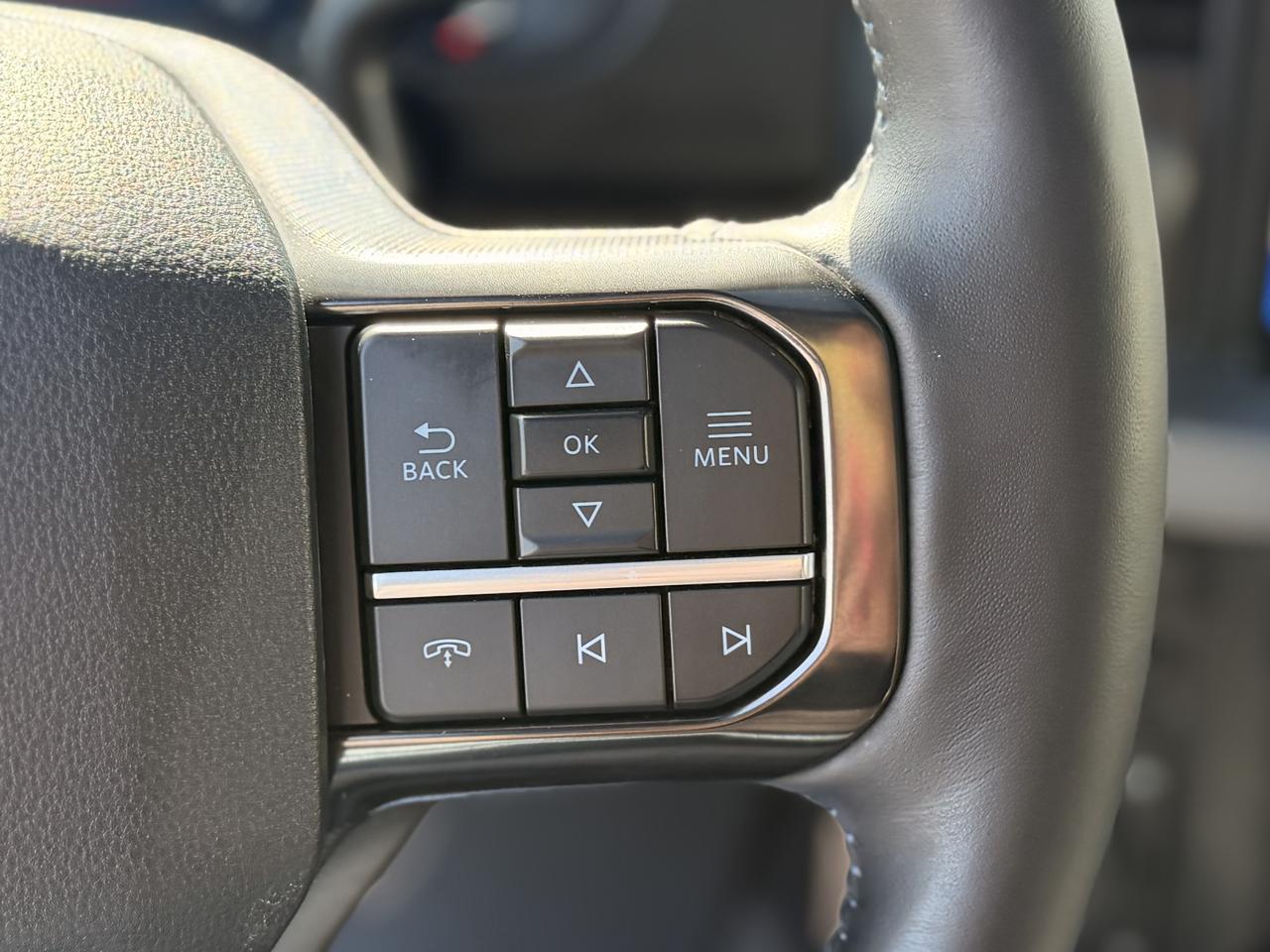 Ford F-250 SD Platinum Crew Cab 4WD 2025