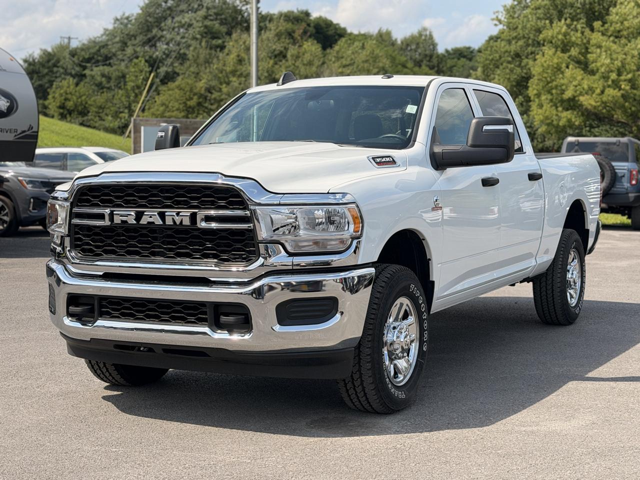 2024 RAM 3500 Tradesman Crew Cab 4WD