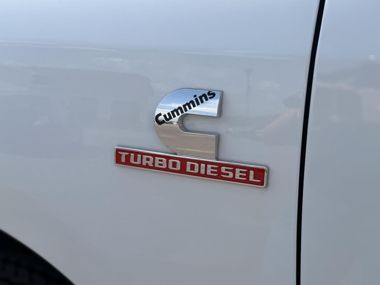 RAM 3500 Tradesman Crew Cab 4WD 2024