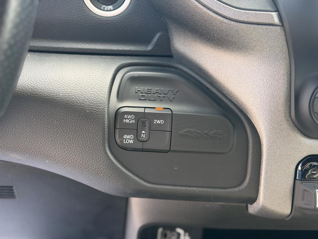 RAM 3500 Tradesman Crew Cab 4WD 2024