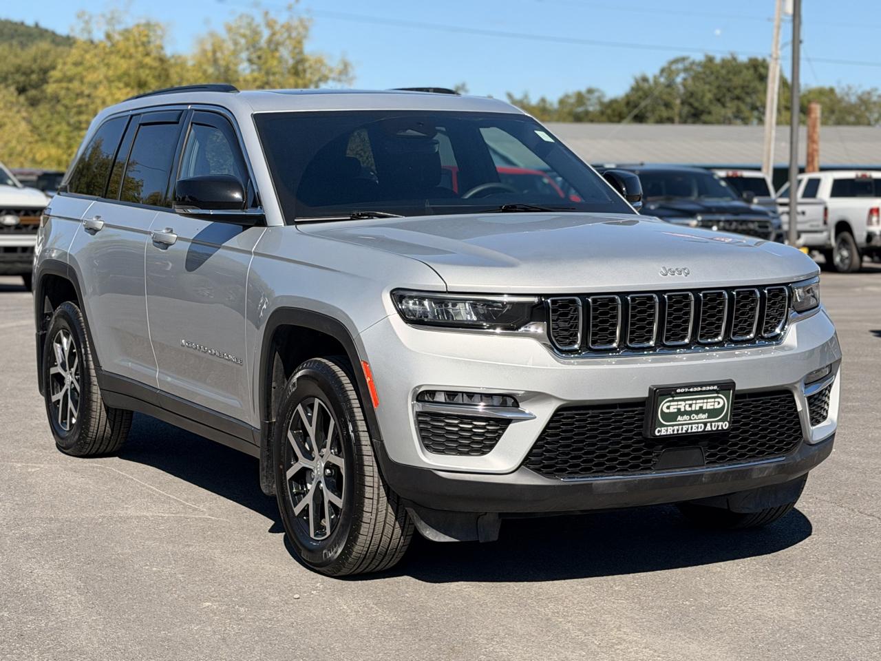 Jeep Grand Cherokee Limited 4WD 2025
