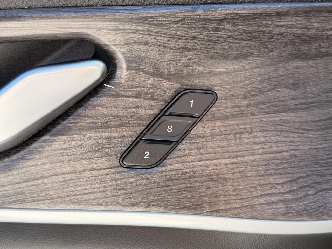 Jeep Grand Cherokee Limited 4WD 2025