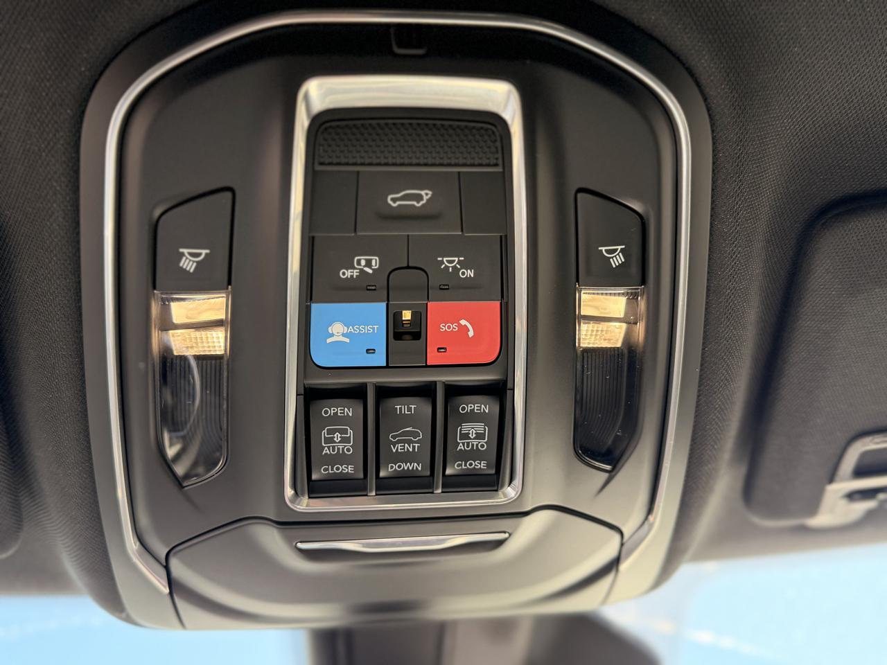 Jeep Grand Cherokee Limited 4WD 2025
