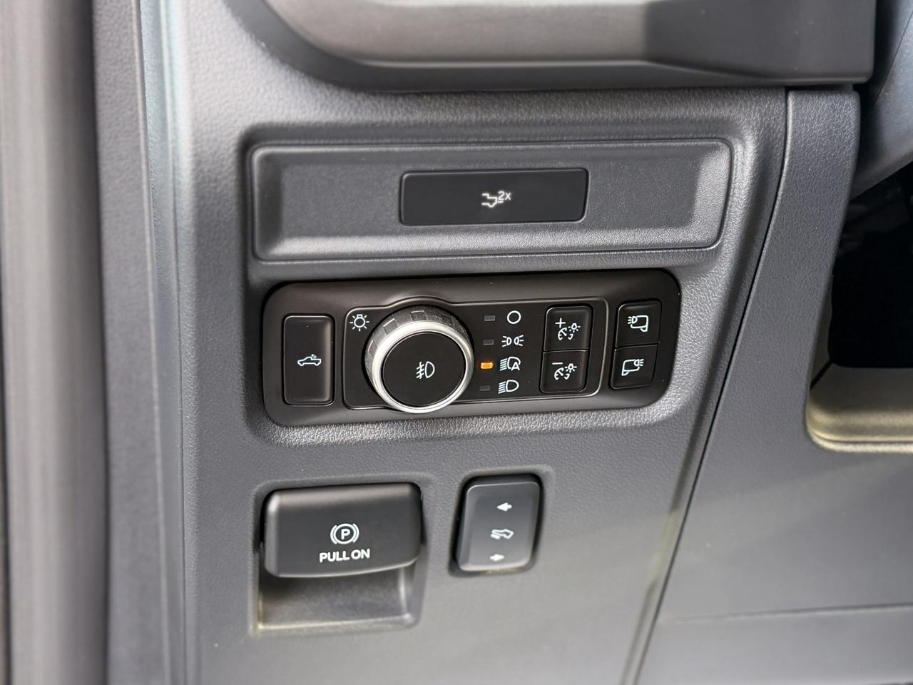 Ford F-150 Tremor SuperCrew 4WD 2026