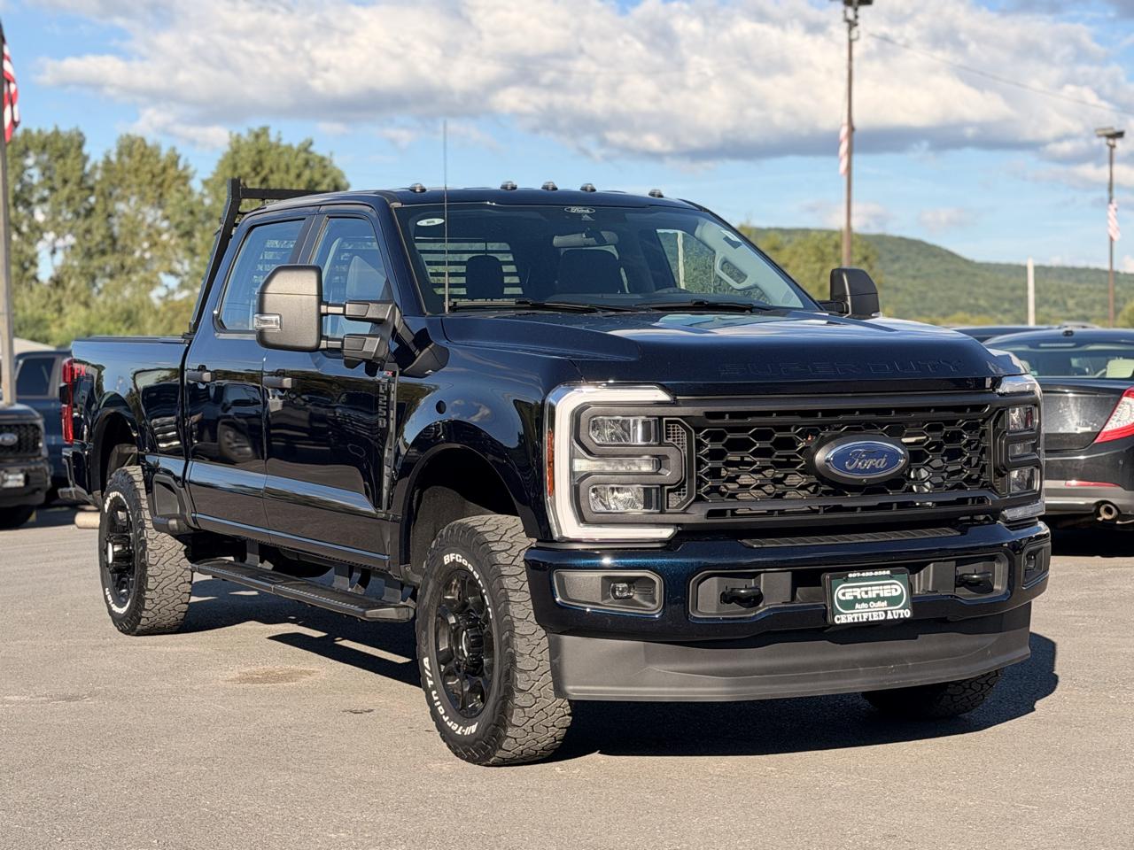Ford F-250 SD  2025
