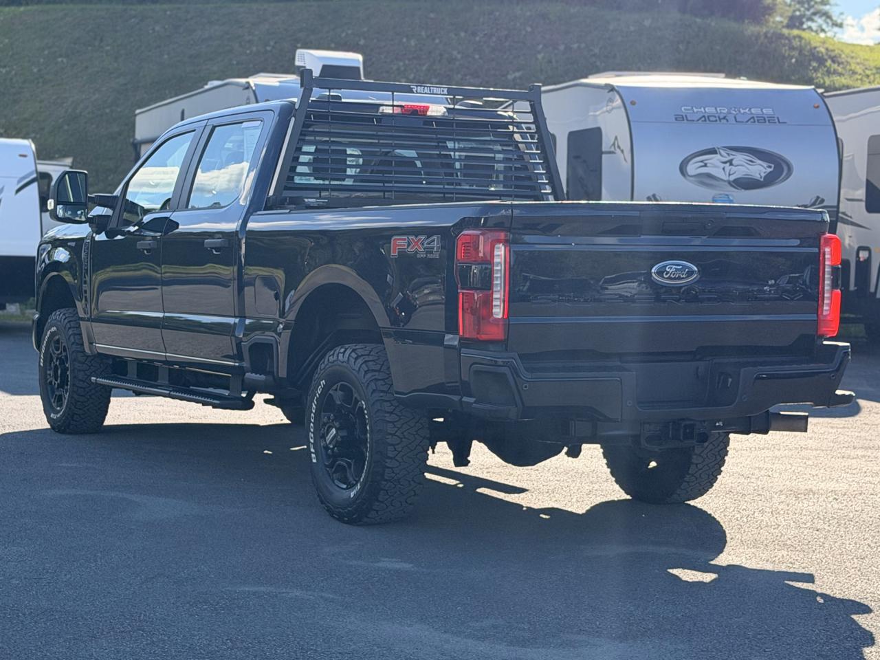 Ford F-250 SD  2025