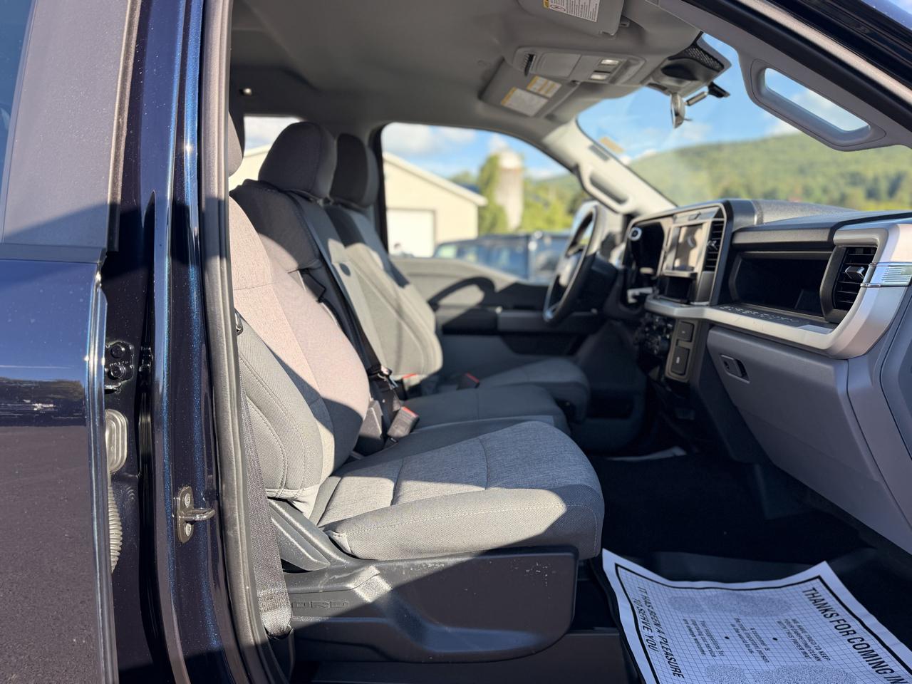 Ford F-250 SD  2025