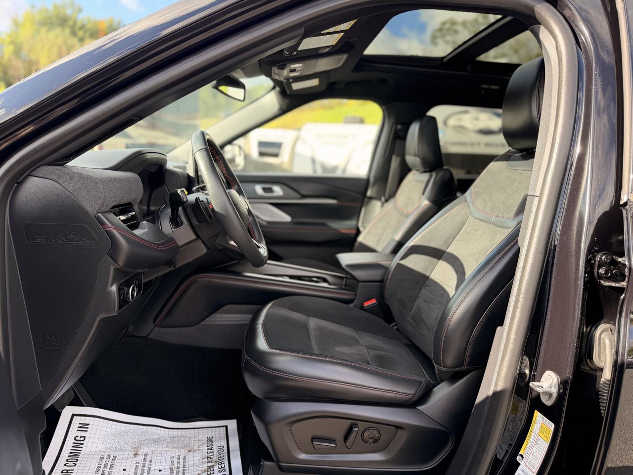 Ford Explorer ST AWD 2025