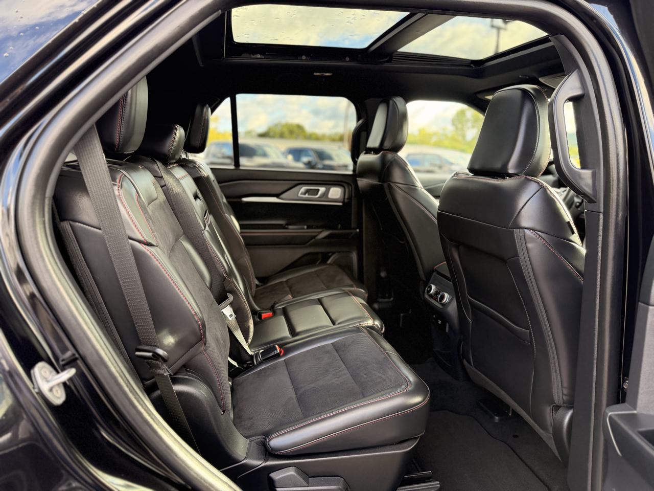 Ford Explorer ST AWD 2025