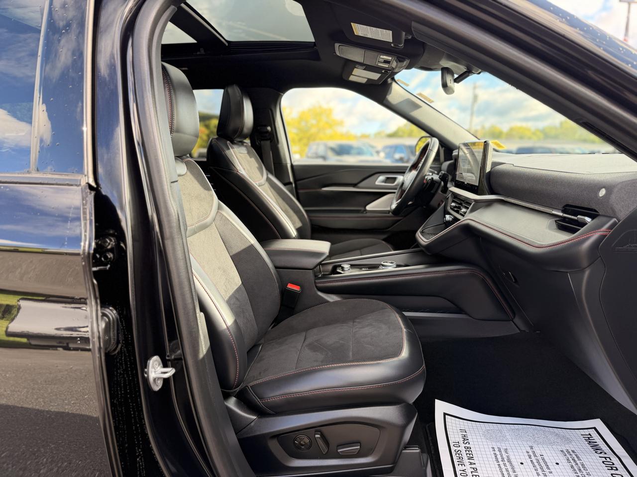 Ford Explorer ST AWD 2025