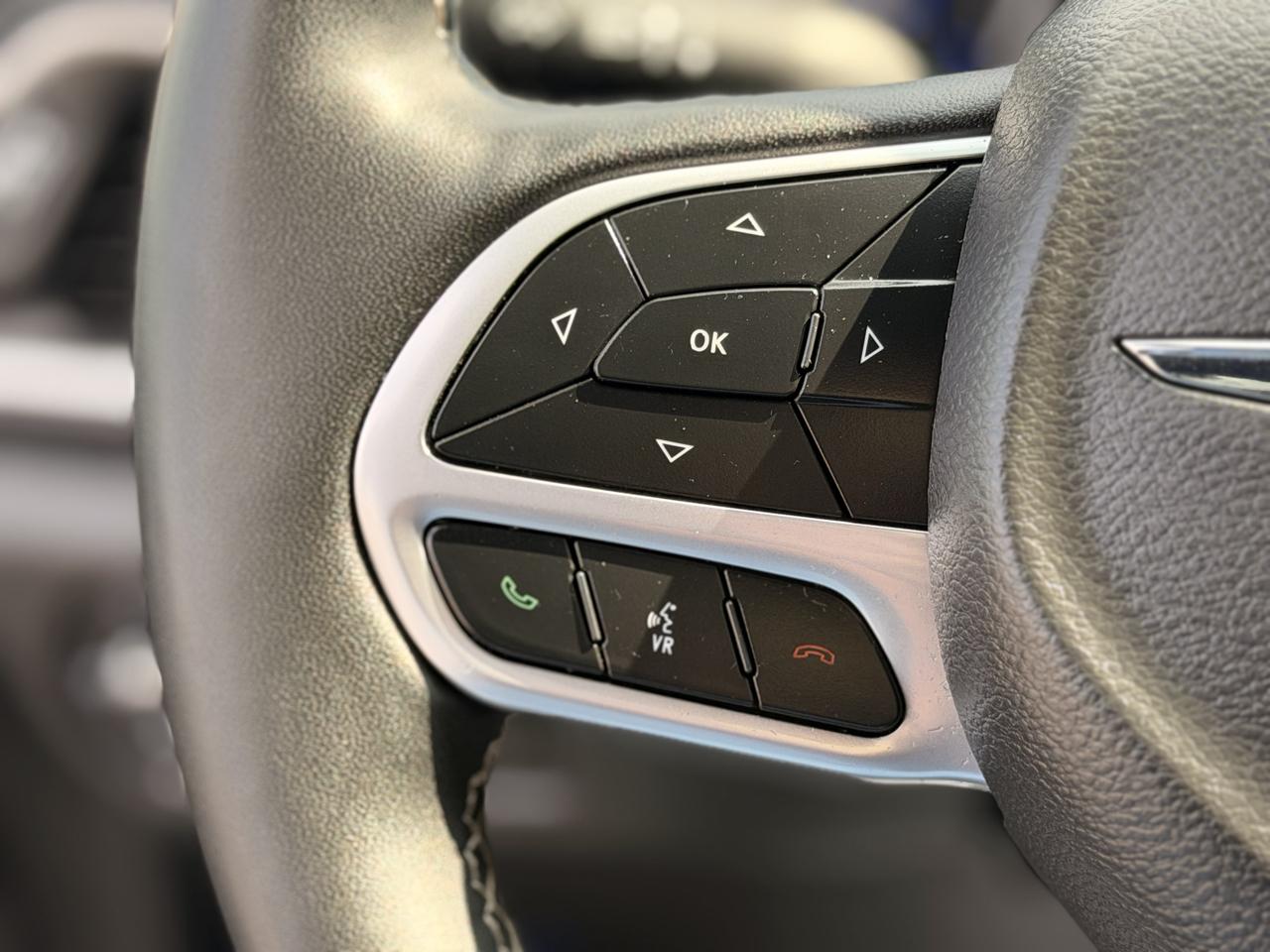 Chrysler Pacifica Select 2026