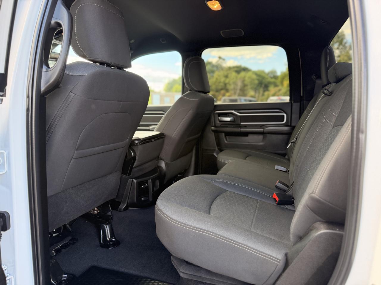 RAM 2500 Big Horn Crew Cab 4WD 2025