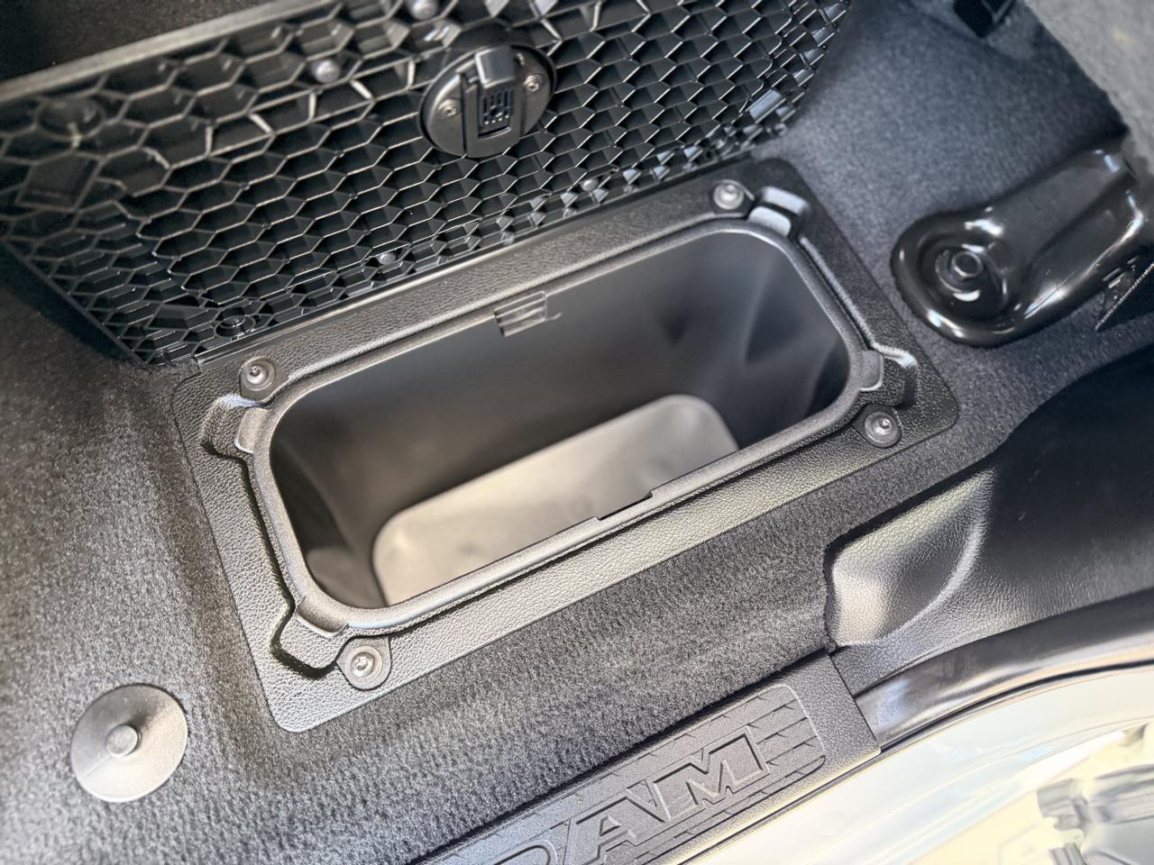 RAM 2500 Big Horn Crew Cab 4WD 2025
