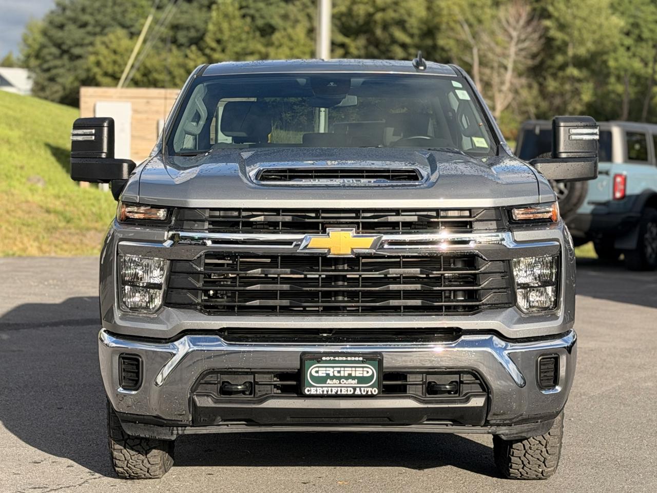 Chevrolet Silverado 2500HD LT Crew Cab Long Box 4WD 2026