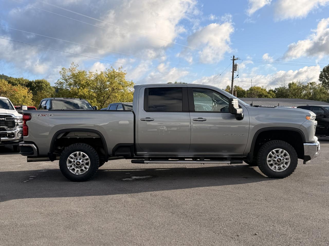 Chevrolet Silverado 2500HD LT Crew Cab Long Box 4WD 2026
