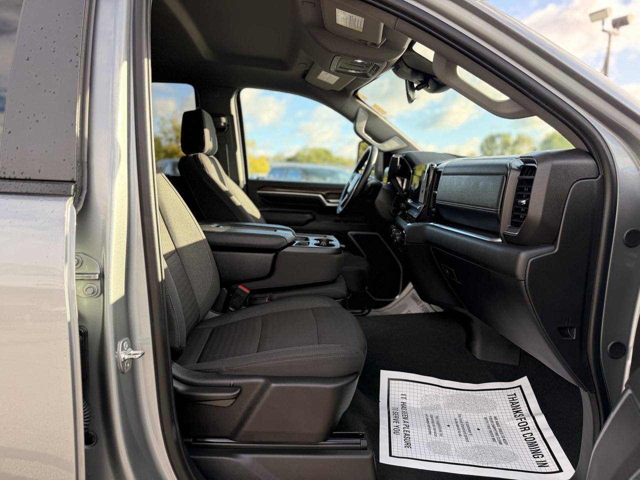 Chevrolet Silverado 2500HD LT Crew Cab Long Box 4WD 2026