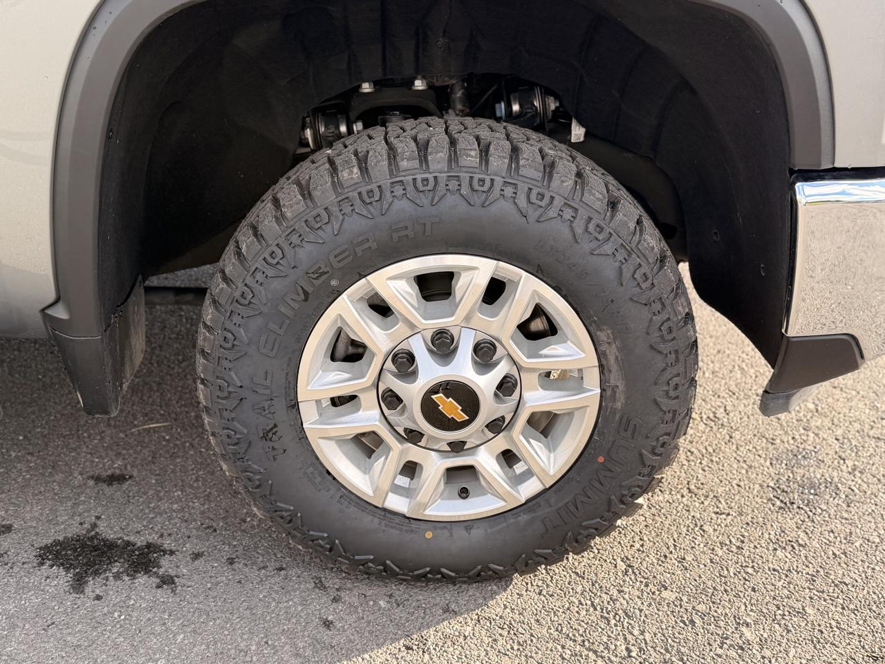 Chevrolet Silverado 2500HD LT Crew Cab Long Box 4WD 2026