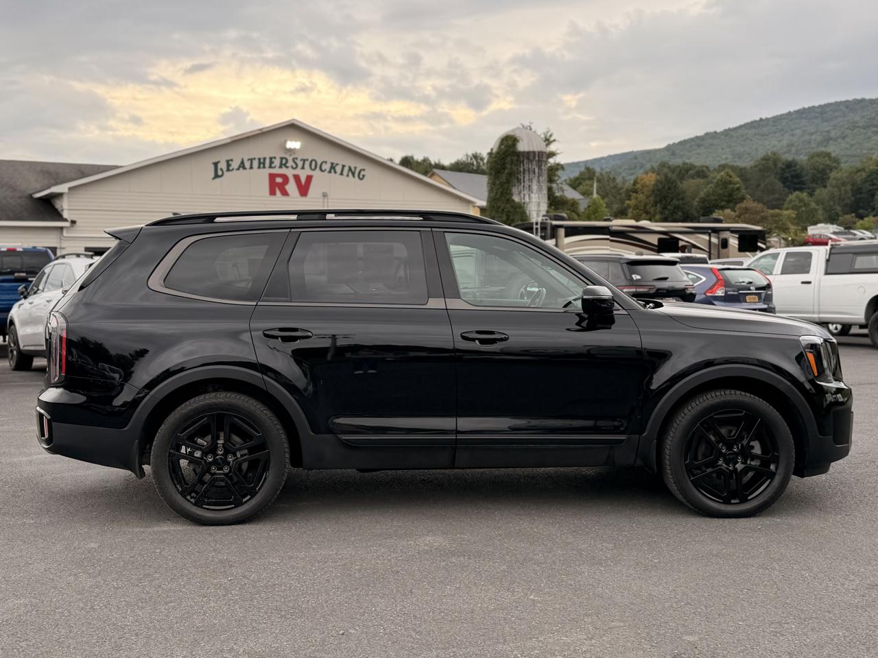 Kia Telluride SX X-Line AWD 2025
