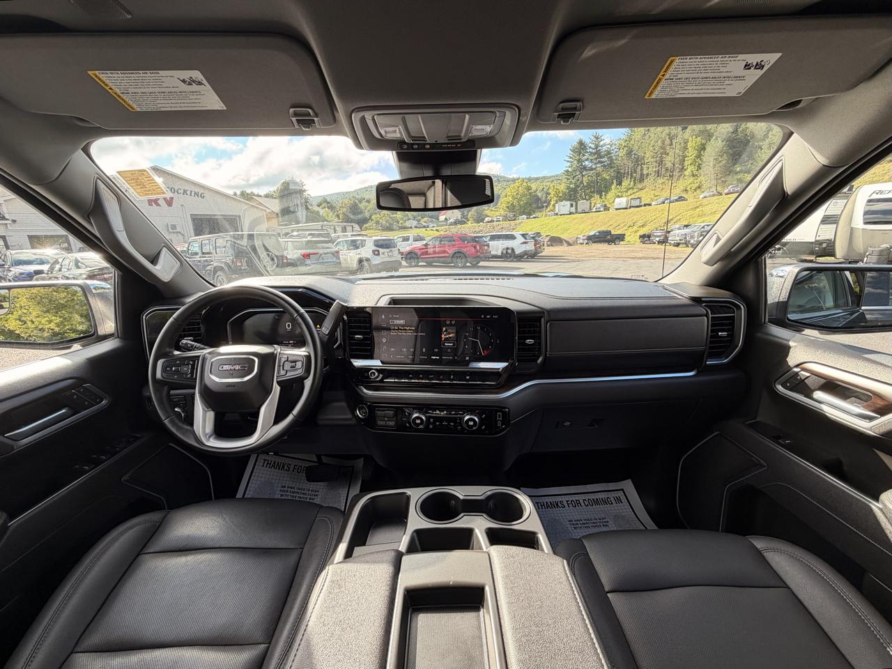 GMC Sierra 1500 SLT Crew Cab 4WD 2026