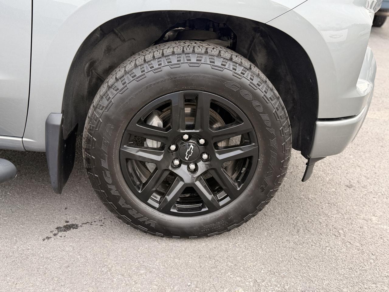Chevrolet Silverado 1500 RST Crew Cab 4WD 2024
