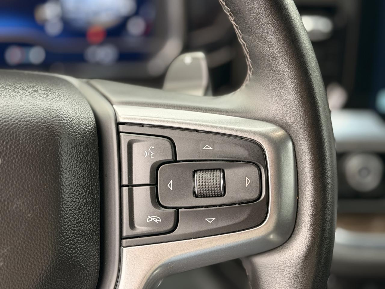 Chevrolet Silverado 1500 RST Crew Cab 4WD 2024