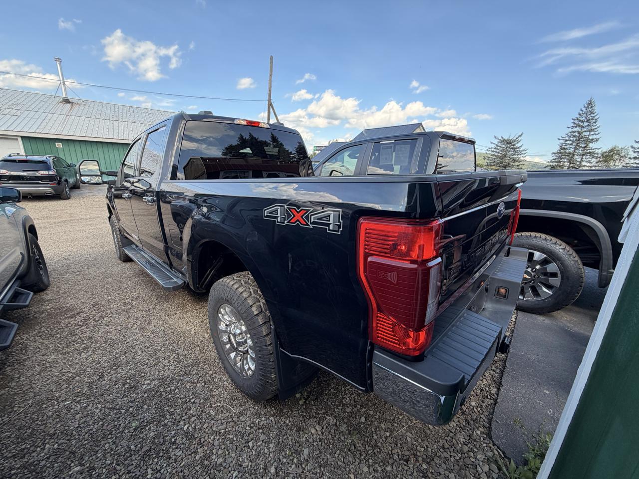Ford F-250 SD XLT Crew Cab 4WD 2022