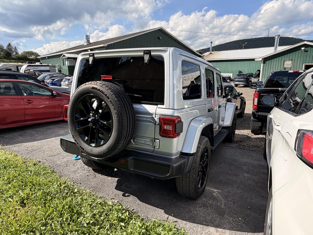 Jeep Wrangler 4xe Sahara 2024