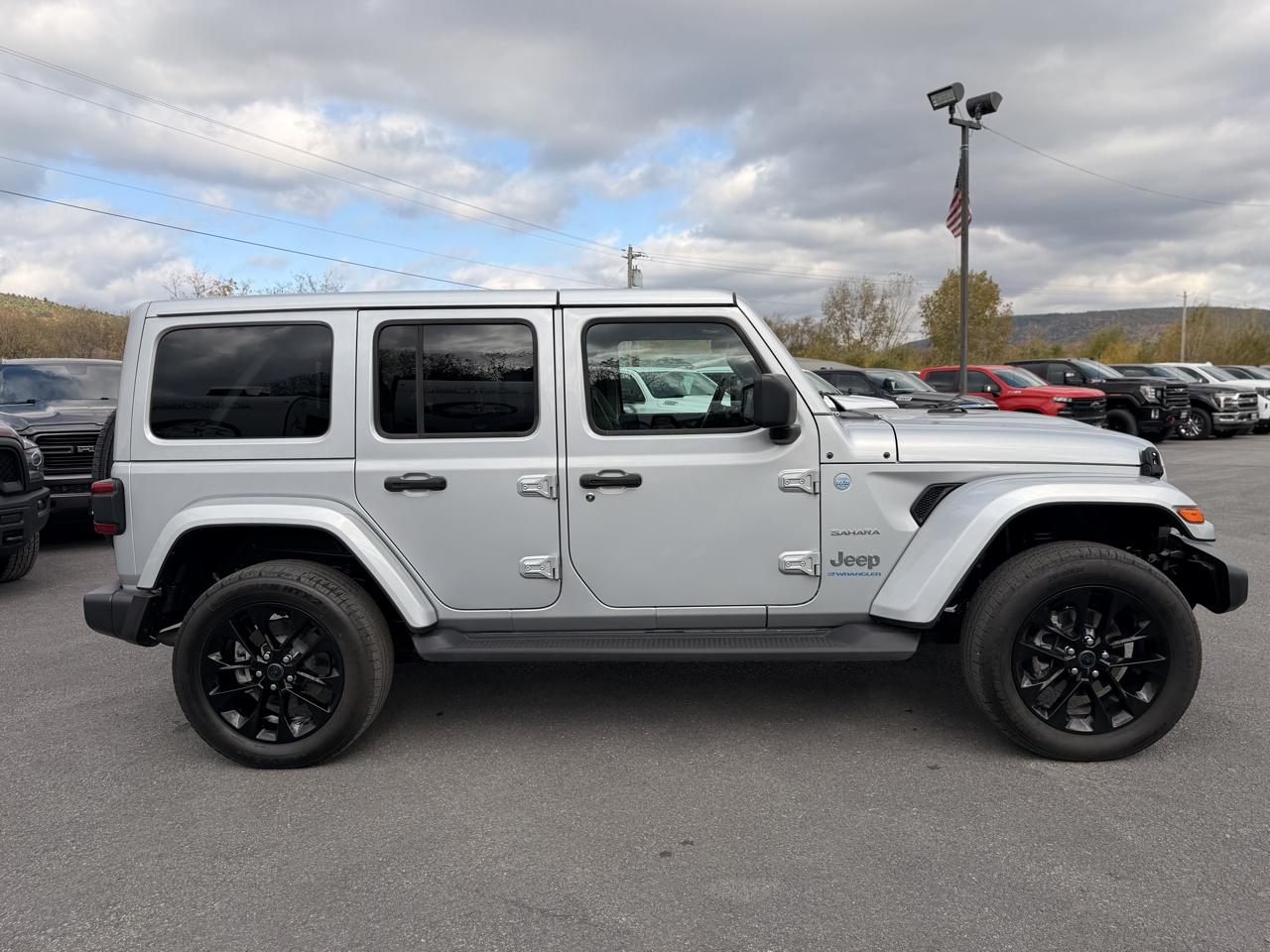 Jeep Wrangler 4xe Sahara 2024