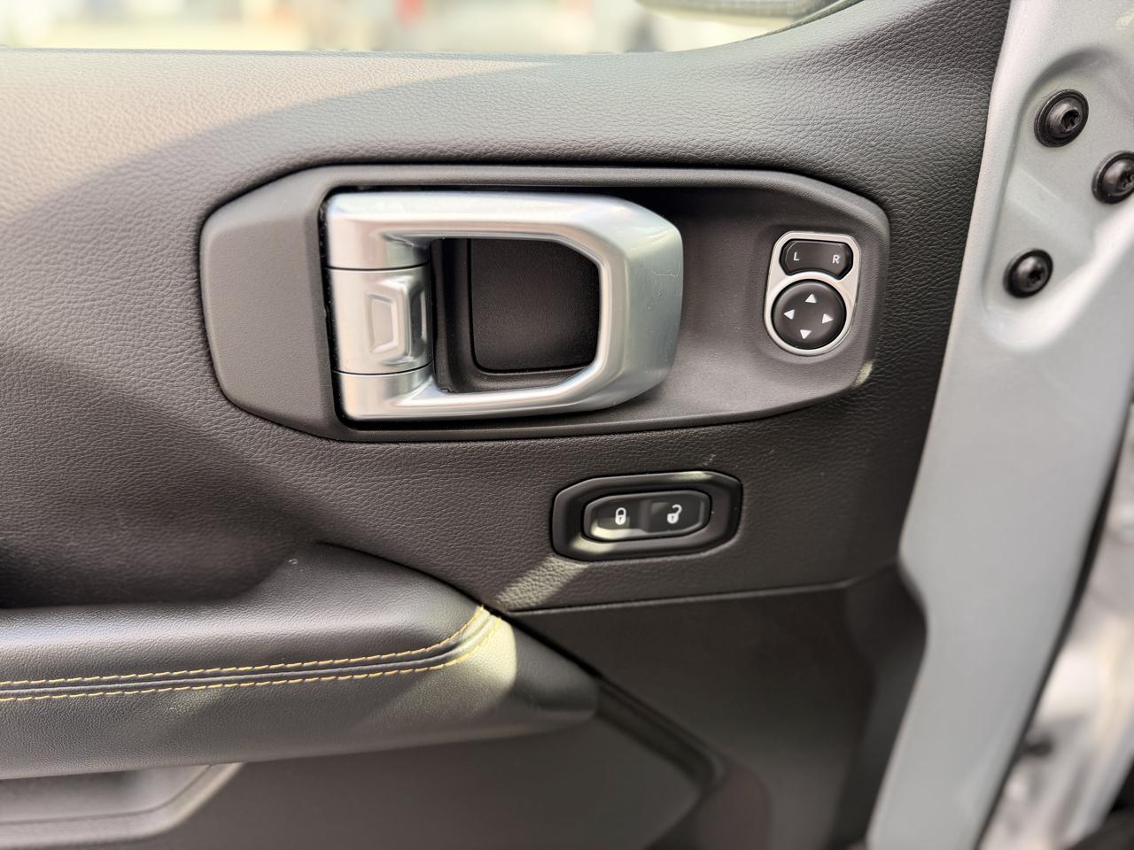Jeep Wrangler 4xe Sahara 2024